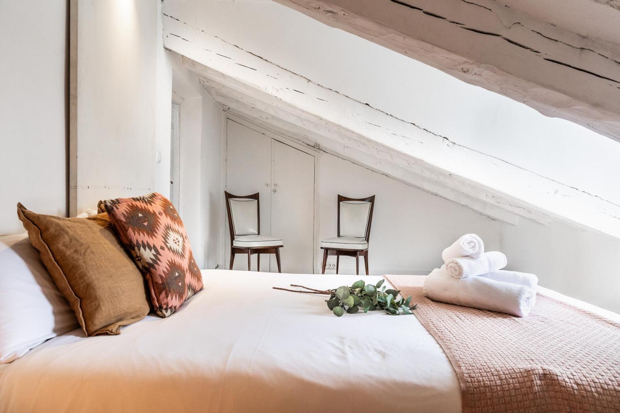 Charming Fuencarral II Apartment Madrid Ngoại thất bức ảnh